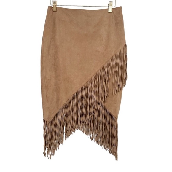 Express Asymmetric Tulip Fringe Faux Suede Camel Tan Skirt Size 4 - Picture 1 of 4